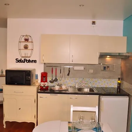 France Apartment *